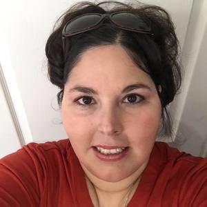 Meet your Posher, Nadia